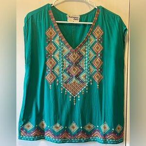 Savanna Jane Emerald Embroidered v-Neck cap sleeve